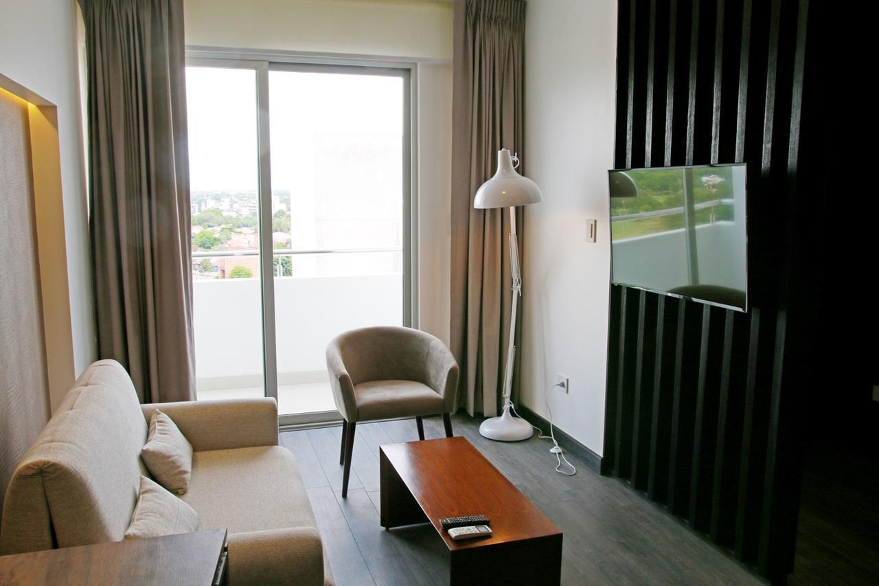 سانتا كروز دي لا سي Urban Suites Apart Hotel المظهر الخارجي الصورة