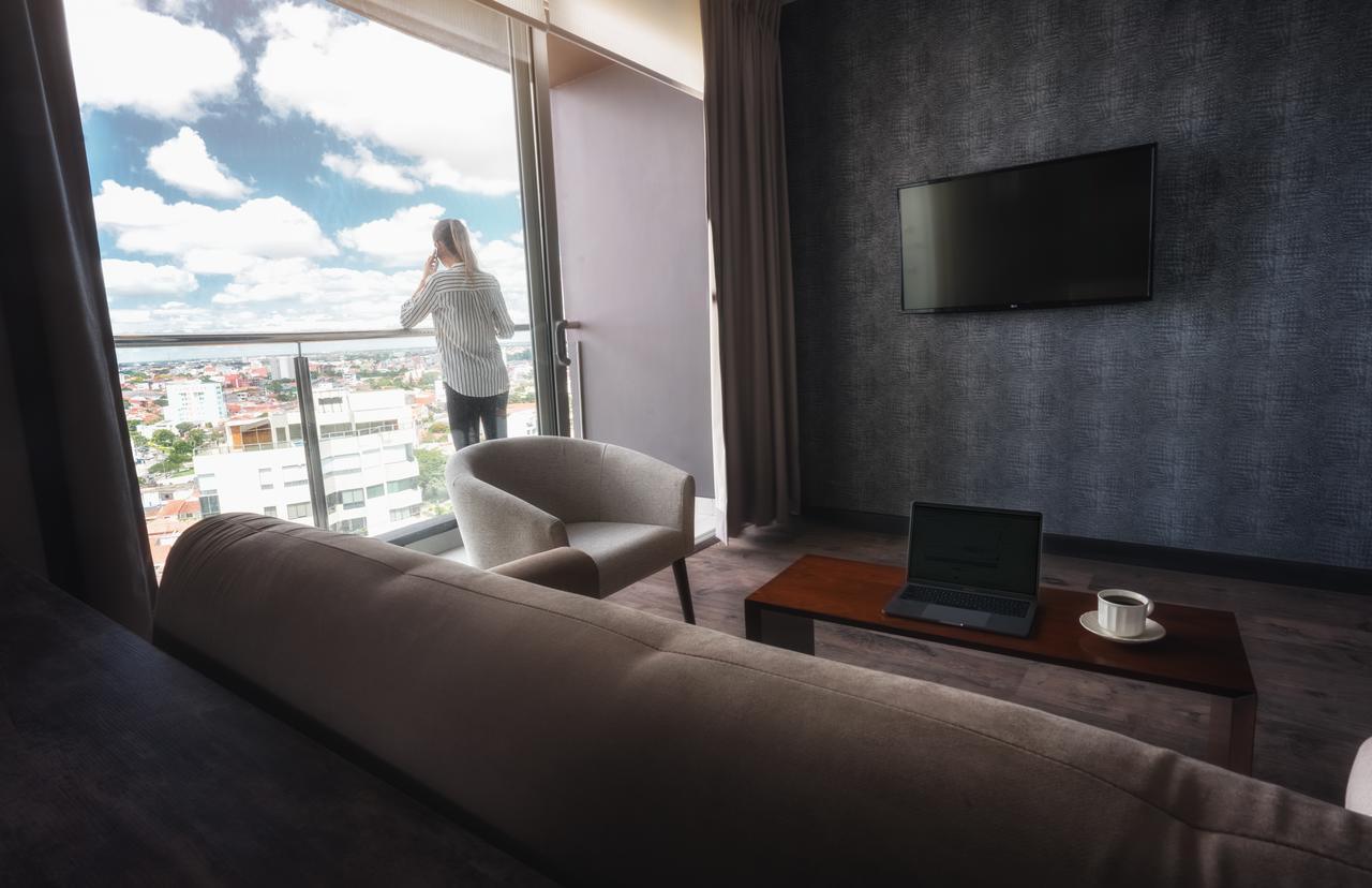 سانتا كروز دي لا سي Urban Suites Apart Hotel المظهر الخارجي الصورة