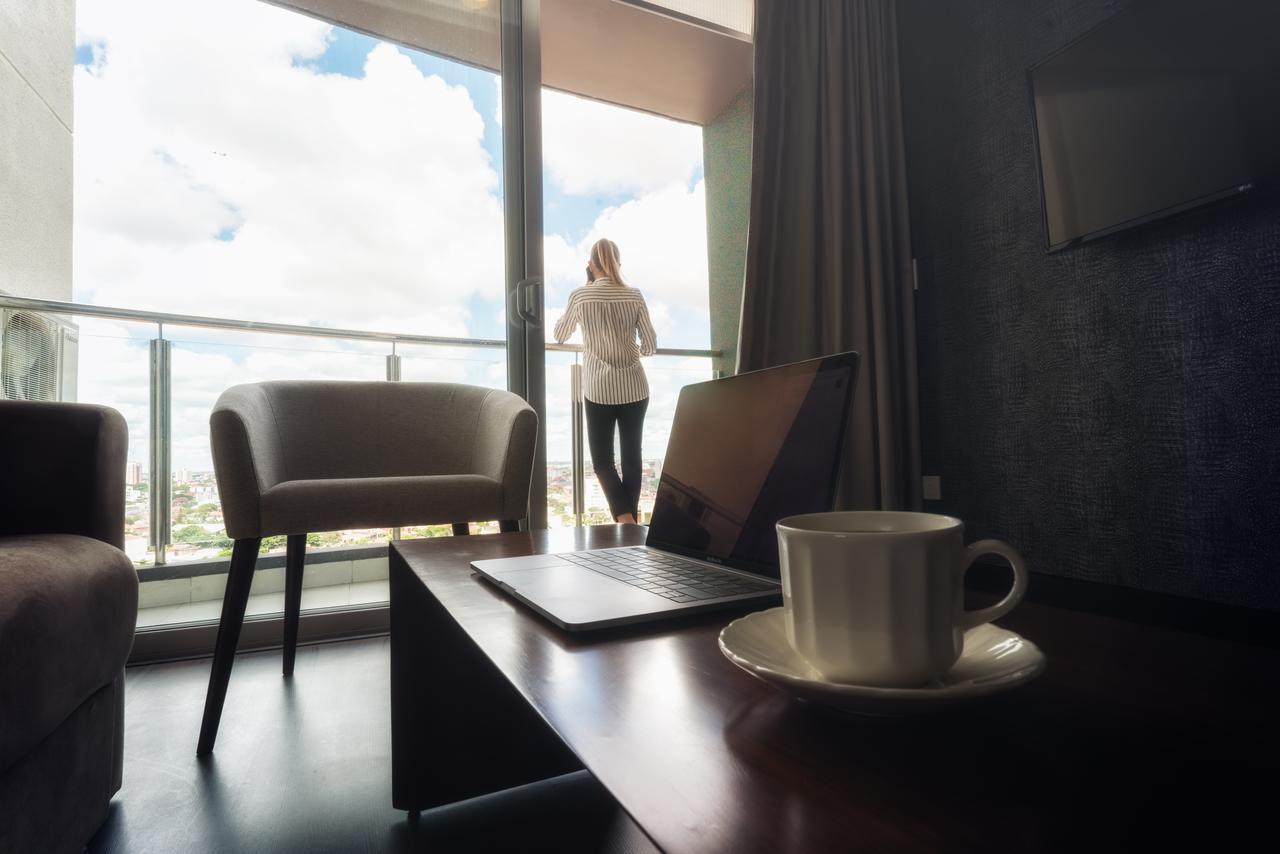 سانتا كروز دي لا سي Urban Suites Apart Hotel المظهر الخارجي الصورة